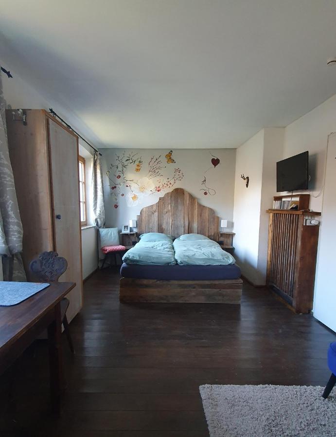 'Sissi' Ein Zaubehaftes Apartement Im Modernen Landhausstil Oberammergau Luaran gambar