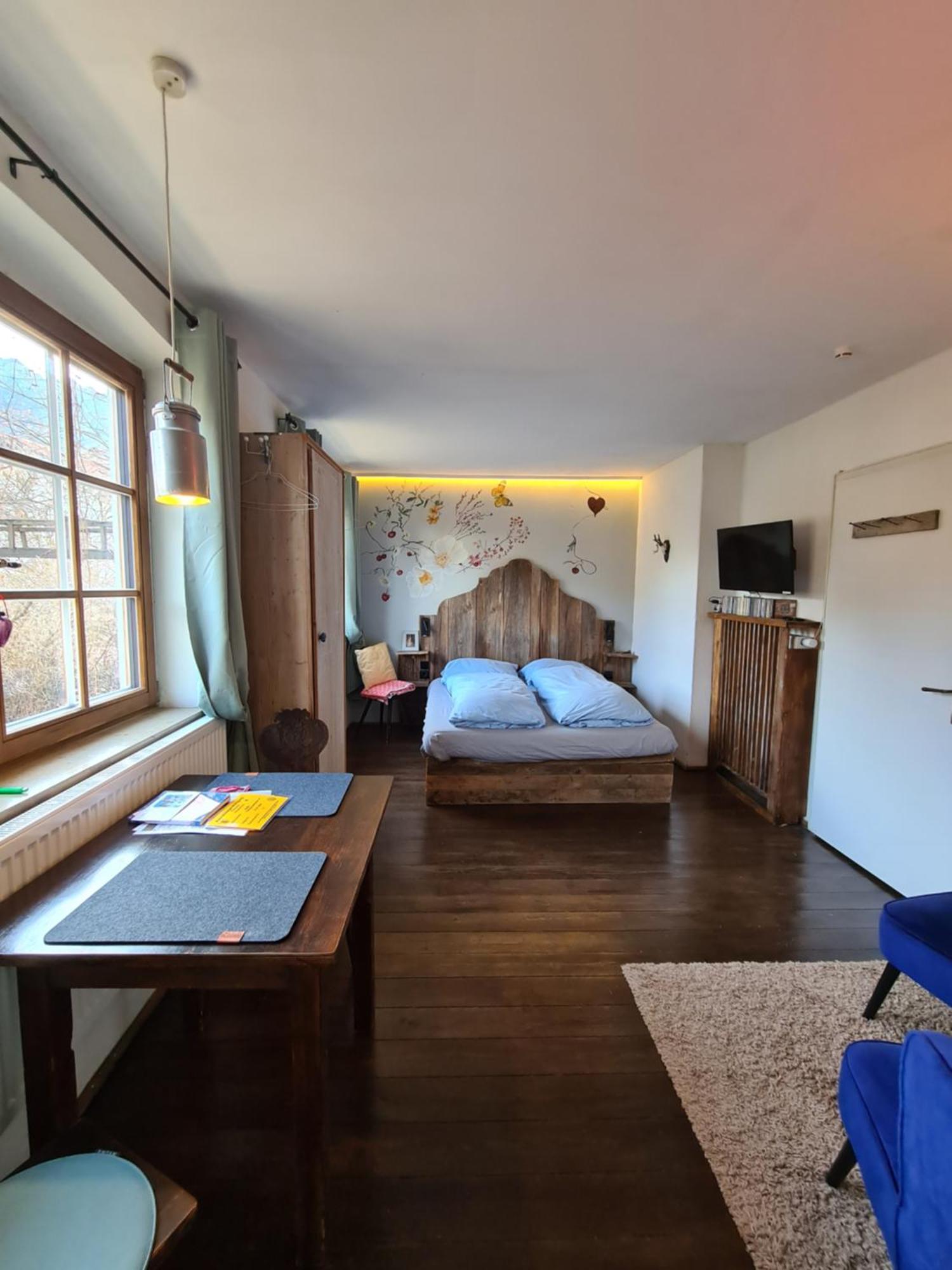 'Sissi' Ein Zaubehaftes Apartement Im Modernen Landhausstil Oberammergau Luaran gambar